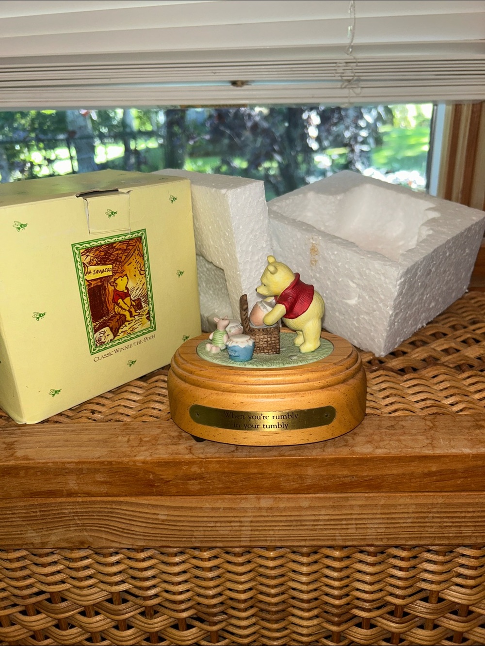 Winnie the Pooh Musical Figurine Box